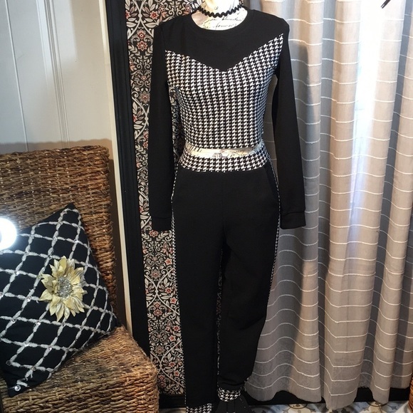 SHEIN Hounds tooth cropped top sweatpants set - Picture 1 of 10
